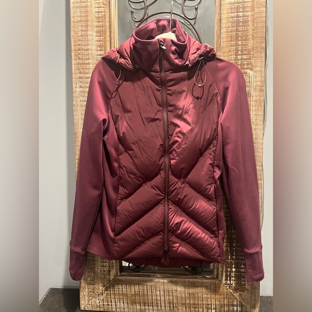 Athleta Burgundy Hooded Puffer Jacket